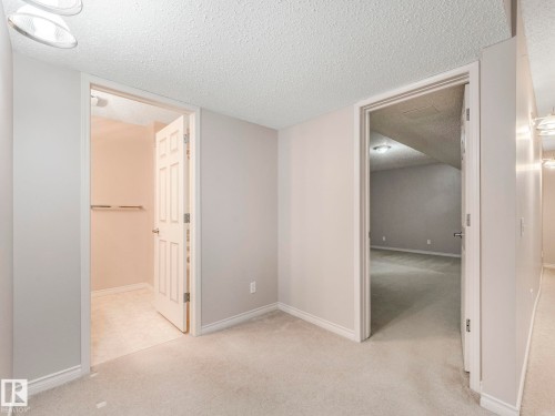 3620 130 Avenue, Edmonton, AB - Indoor Photo Showing Other Room