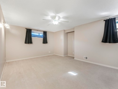 3620 130 Avenue, Edmonton, AB - Indoor Photo Showing Other Room
