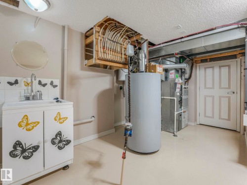 3620 130 Avenue, Edmonton, AB - Indoor Photo Showing Basement