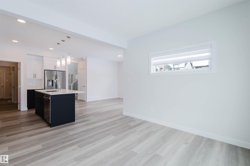 2831 191 Street, Edmonton, AB - Indoor Photo Showing Kitchen