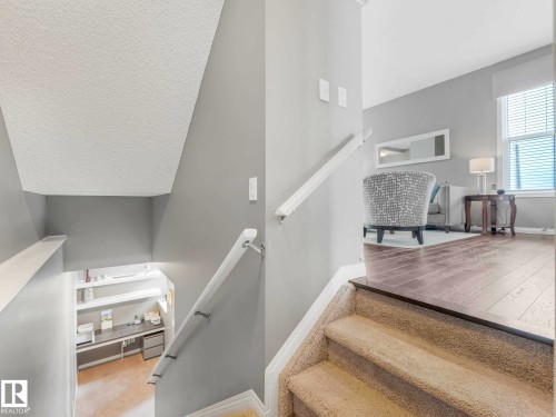 5922 Anthony Crescent Sw, Edmonton, AB - Indoor Photo Showing Other Room
