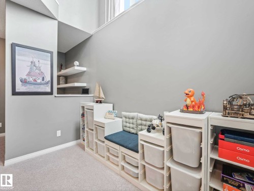 5922 Anthony Crescent Sw, Edmonton, AB - Indoor Photo Showing Other Room