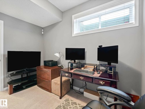 5922 Anthony Crescent Sw, Edmonton, AB - Indoor