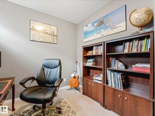 5922 Anthony Crescent Sw, Edmonton, AB - Indoor Photo Showing Office