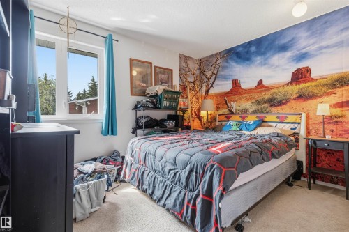 54 1904 48 Street, Edmonton, AB - Indoor Photo Showing Bedroom