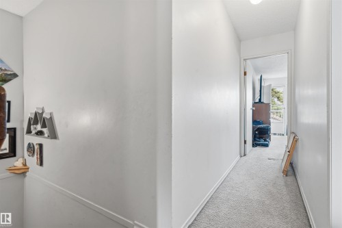 54 1904 48 Street, Edmonton, AB - Indoor Photo Showing Other Room