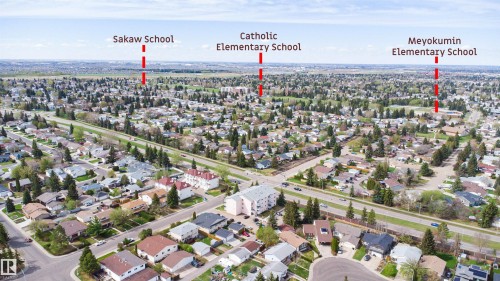 54 1904 48 Street, Edmonton, AB - Outdoor With View