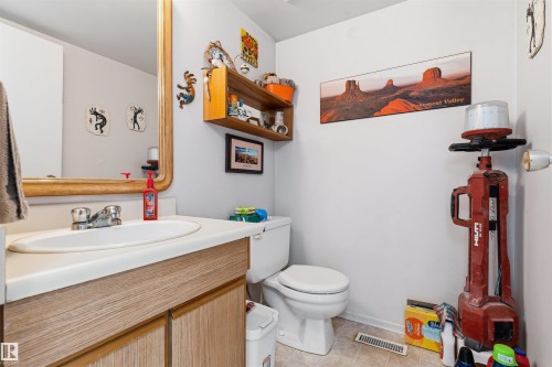 54 1904 48 Street, Edmonton, AB - Indoor Photo Showing Bathroom