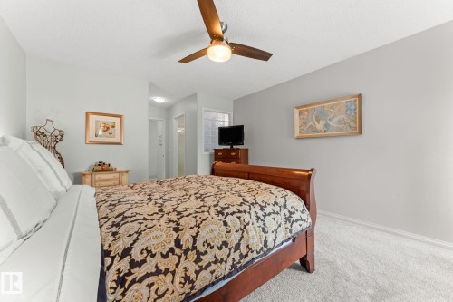 6 10848 8 Avenue, Edmonton, AB - Indoor Photo Showing Bedroom