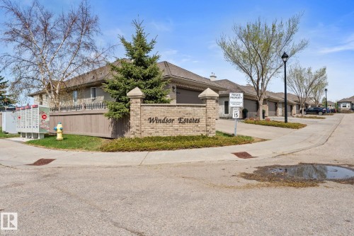 6 10848 8 Avenue, Edmonton, AB - Outdoor