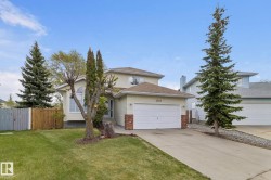 1107 111A Street  Edmonton, AB T6J 6R9