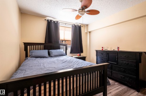 #130 95 Mckenney Av, St. Albert, AB - Indoor Photo Showing Bedroom