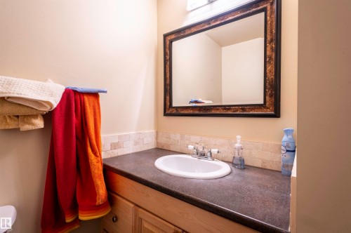#130 95 Mckenney Av, St. Albert, AB - Indoor Photo Showing Bathroom