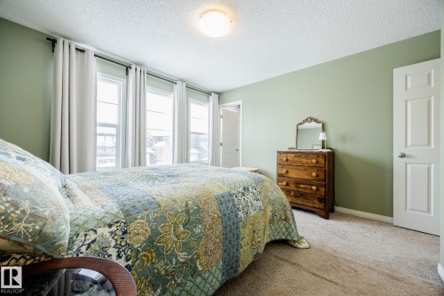 3841 Powell Wynd Sw, Edmonton, AB - Indoor Photo Showing Bedroom