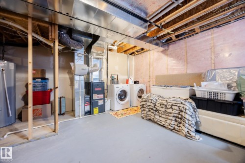 3841 Powell Wynd Sw, Edmonton, AB - Indoor Photo Showing Basement