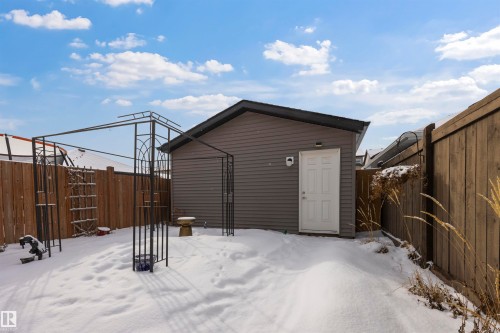 3841 Powell Wynd Sw, Edmonton, AB - Outdoor