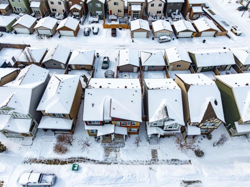 3841 Powell Wynd Sw, Edmonton, AB - 