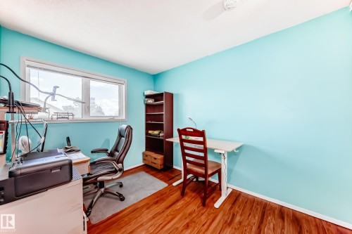 28 9520 174 Street, Edmonton, AB - Indoor Photo Showing Office