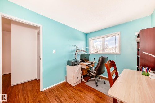 28 9520 174 Street, Edmonton, AB - Indoor Photo Showing Office