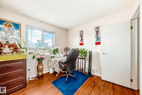 28 9520 174 Street, Edmonton, AB - Indoor