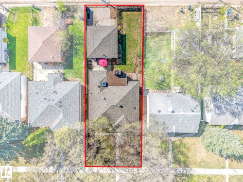 9635 64 Avenue, Edmonton, AB 