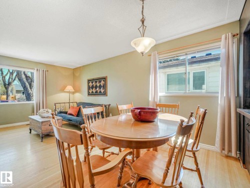 9635 64 Avenue, Edmonton, AB 