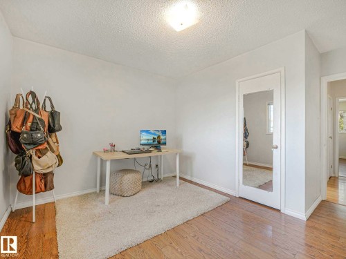 9635 64 Avenue, Edmonton, AB 