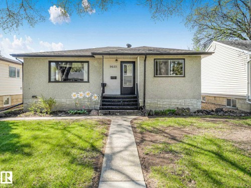 9635 64 Avenue, Edmonton, AB 