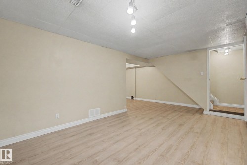20D Callingwood Crest, Edmonton, AB - Indoor Photo Showing Other Room