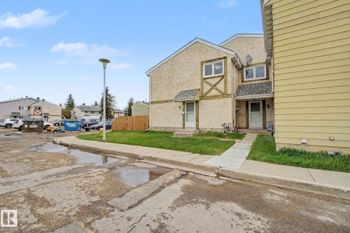 20D Callingwood Crest, Edmonton, AB - Outdoor