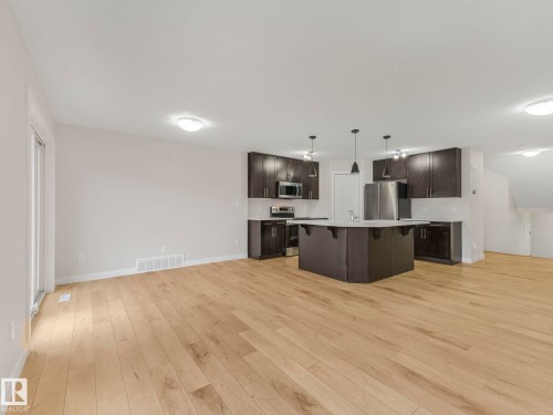 7327 24 Avenue, Edmonton, AB - Indoor Photo Showing Kitchen