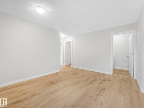 7327 24 Avenue, Edmonton, AB - Indoor Photo Showing Other Room