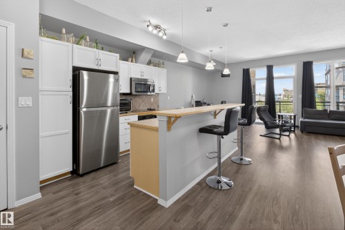 341 4827 104A Street, Edmonton, AB - Indoor Photo Showing Kitchen With Stainless Steel Kitchen