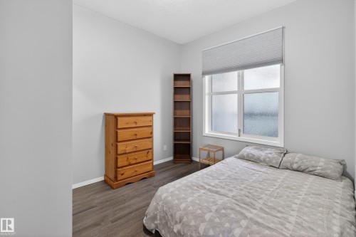 341 4827 104A Street, Edmonton, AB - Indoor Photo Showing Bedroom
