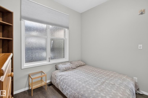 341 4827 104A Street, Edmonton, AB - Indoor Photo Showing Bedroom