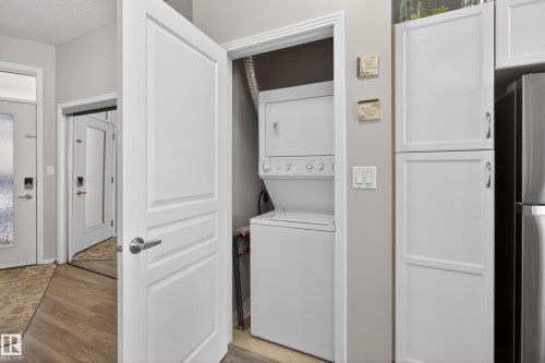 341 4827 104A Street, Edmonton, AB - Indoor Photo Showing Laundry Room