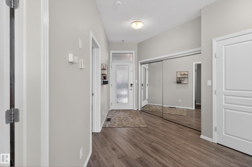 341 4827 104A Street, Edmonton, AB - Indoor Photo Showing Other Room