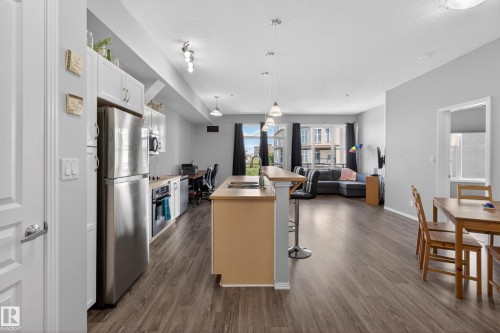 341 4827 104A Street, Edmonton, AB - Indoor