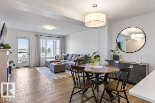 4 Jensen Gate, St. Albert, AB - Indoor