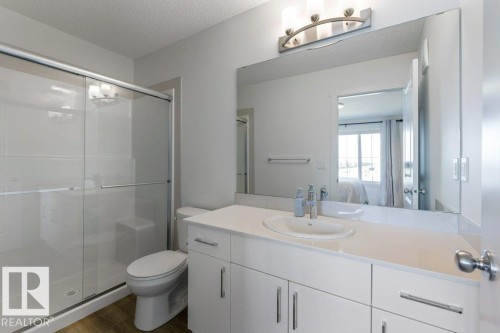 4 Jensen Gate, St. Albert, AB - Indoor Photo Showing Bathroom