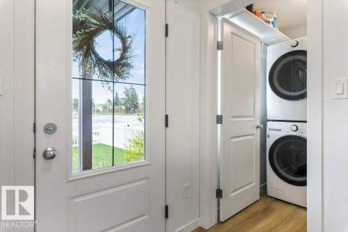 4 Jensen Gate, St. Albert, AB - Indoor Photo Showing Laundry Room