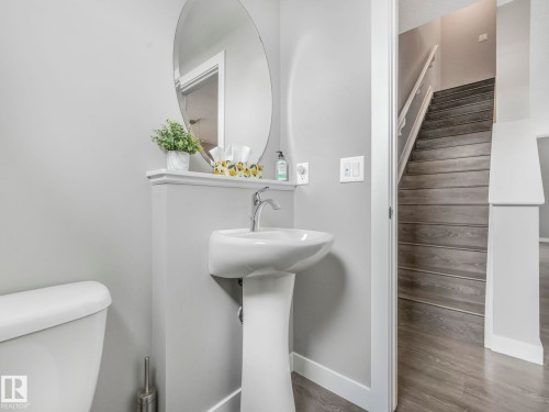 23 13139 205 Street, Edmonton, AB - Indoor Photo Showing Bathroom