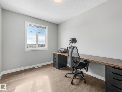 23 13139 205 Street, Edmonton, AB - Indoor Photo Showing Office