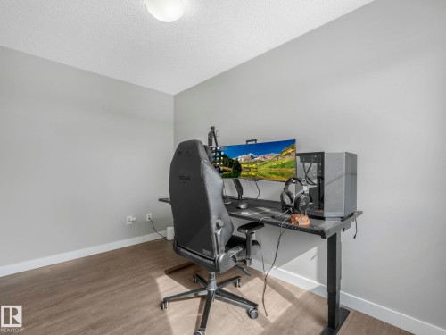 23 13139 205 Street, Edmonton, AB - Indoor Photo Showing Office