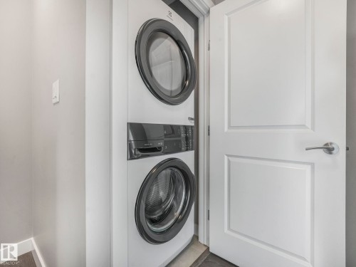 23 13139 205 Street, Edmonton, AB - Indoor Photo Showing Laundry Room