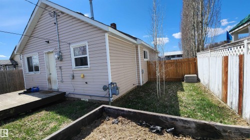 5017 51 Street, Elk Point, AB - Outdoor With Exterior