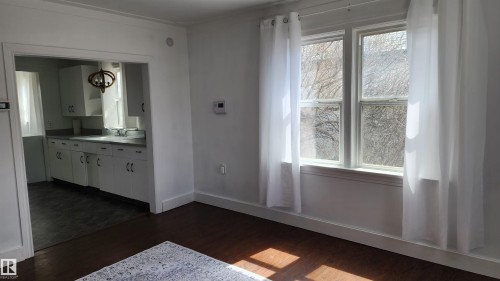 5017 51 Street, Elk Point, AB - Indoor Photo Showing Other Room
