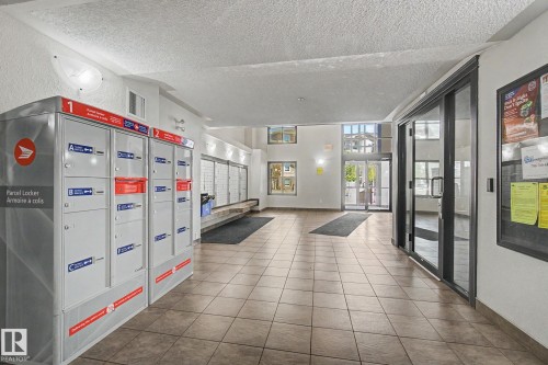 1401 9363 Simpson Drive, Edmonton, AB - Indoor Photo Showing Other Room