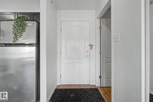 1401 9363 Simpson Drive, Edmonton, AB - Indoor Photo Showing Other Room
