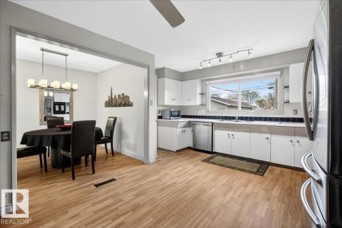 13015 115 Street, Edmonton, AB - Indoor